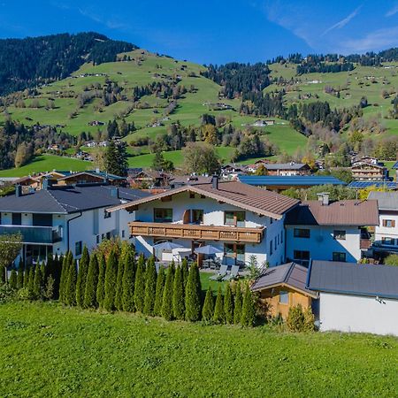 Appartement Gamper Brixen im Thale Bagian luar foto