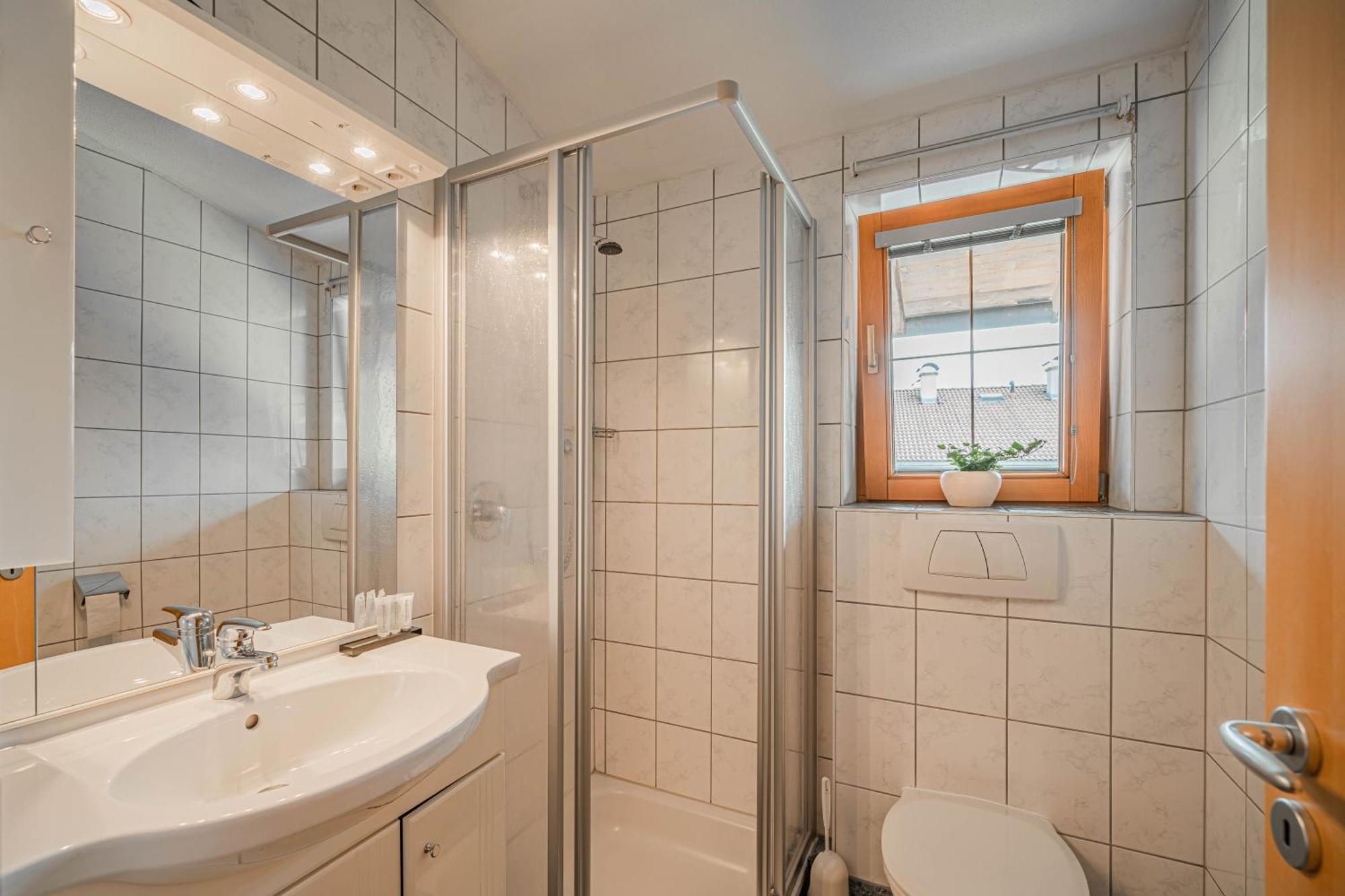 Appartement Gamper Brixen im Thale Bagian luar foto